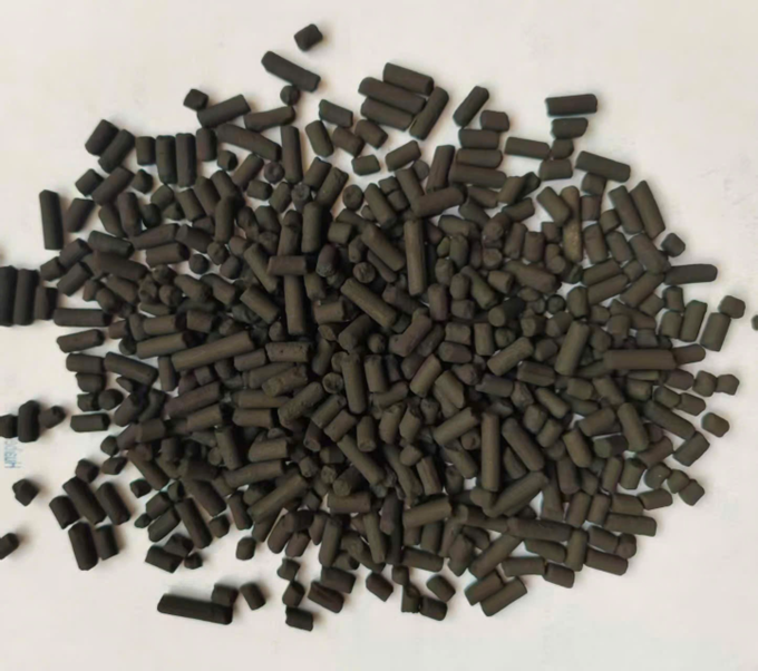 Than hoạt tính tổ ong